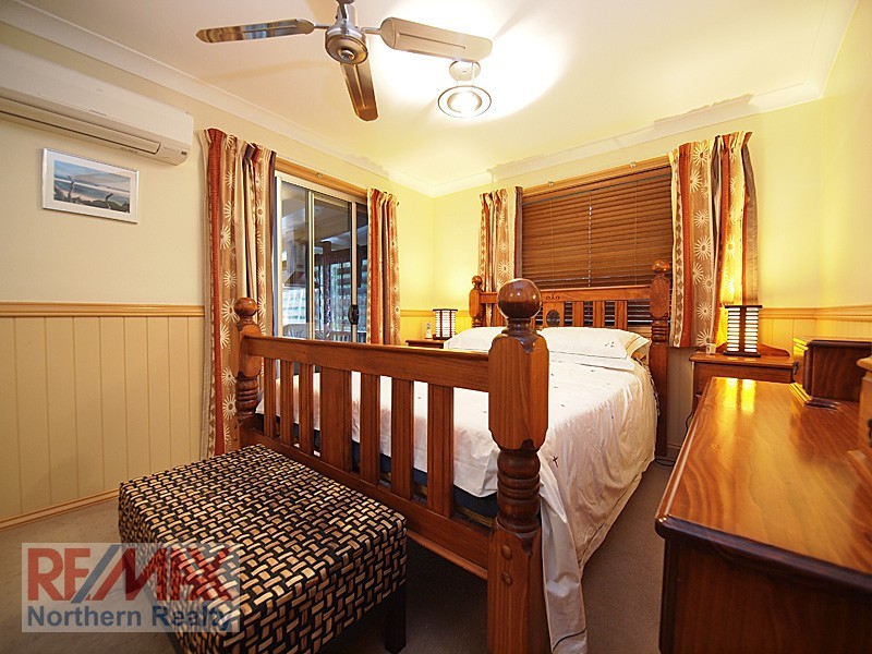 23 Pleasant Dve, Albany Creek QLD 4035