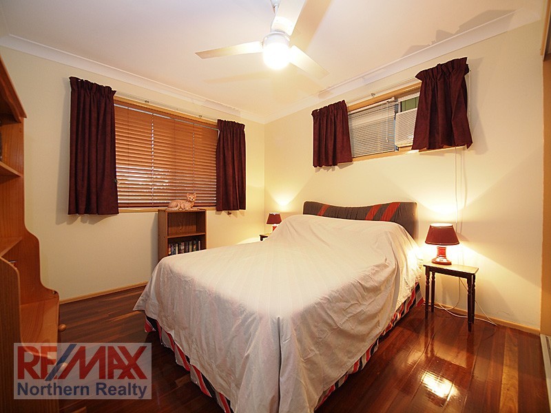 23 Pleasant Dve, Albany Creek QLD 4035