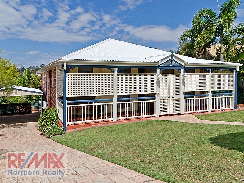 13 Edwards Dve, Albany Creek QLD 4035