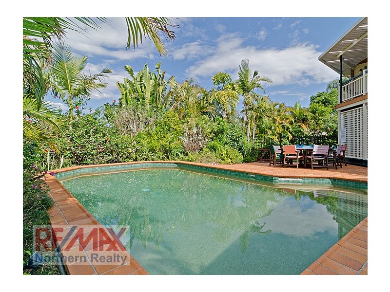 13 Edwards Dve, Albany Creek QLD 4035