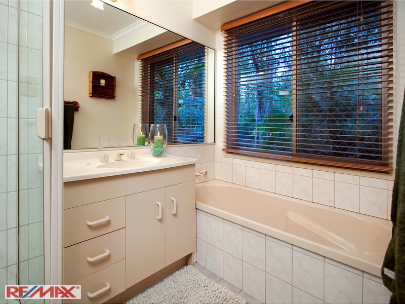 26 Cashmere Lane, Cashmere QLD 4500