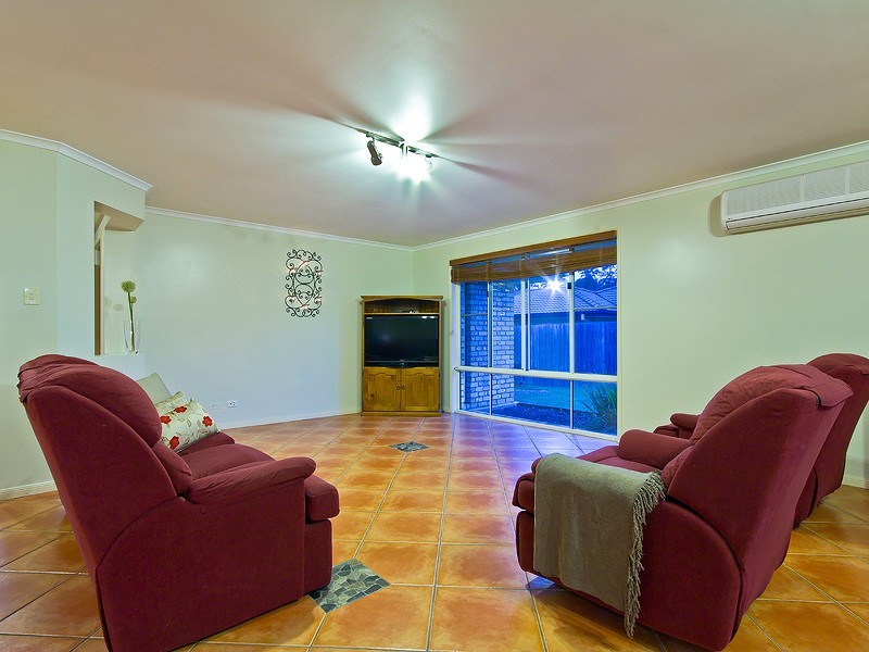 36 Meander Street, Warner QLD 4500