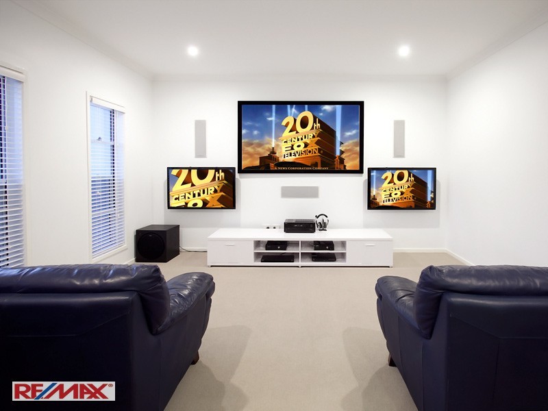 2 Avoca Place, Warner QLD 4500