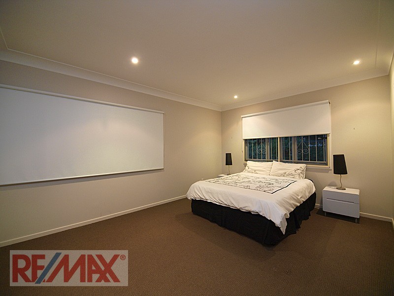 22 MCADAM STREET, Everton Park QLD 4053