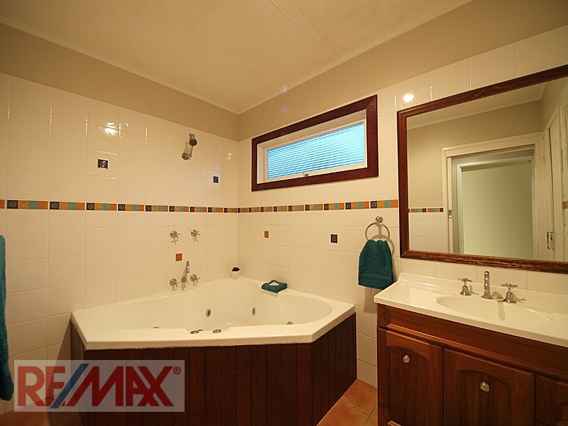 22 MCADAM STREET, Everton Park QLD 4053