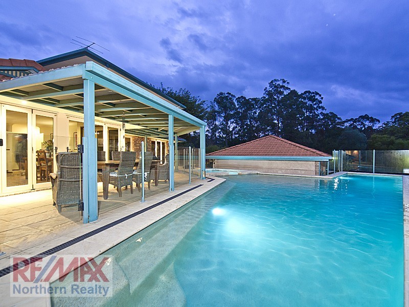 25 Cowrie Parade, Albany Creek QLD 4035