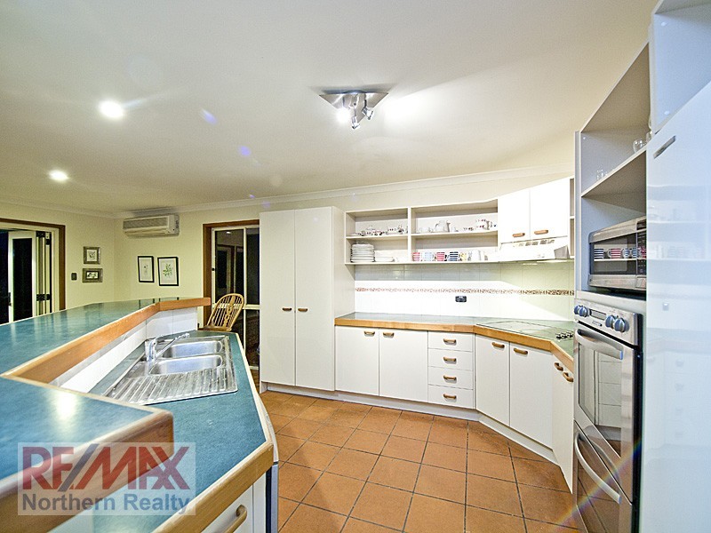 25 Cowrie Parade, Albany Creek QLD 4035