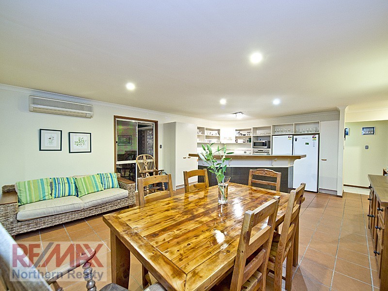 25 Cowrie Parade, Albany Creek QLD 4035