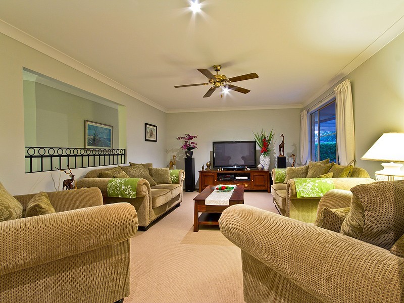 14 Polaris Place, Bridgeman Downs QLD 4035