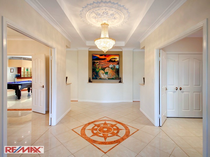 18 Victor Russell Drive, Samford Valley QLD 4520