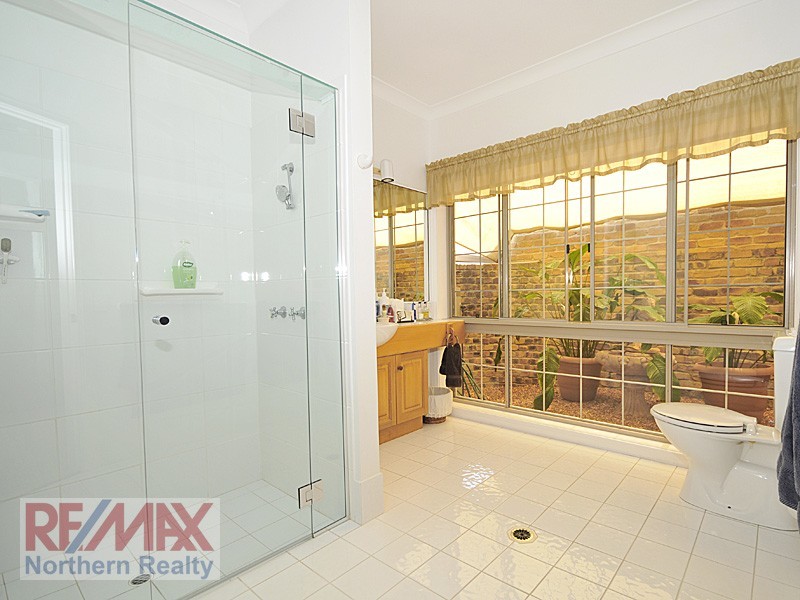 3 St Annes Court, Albany Creek QLD 4035