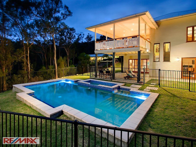 Clear Mountain QLD 4500