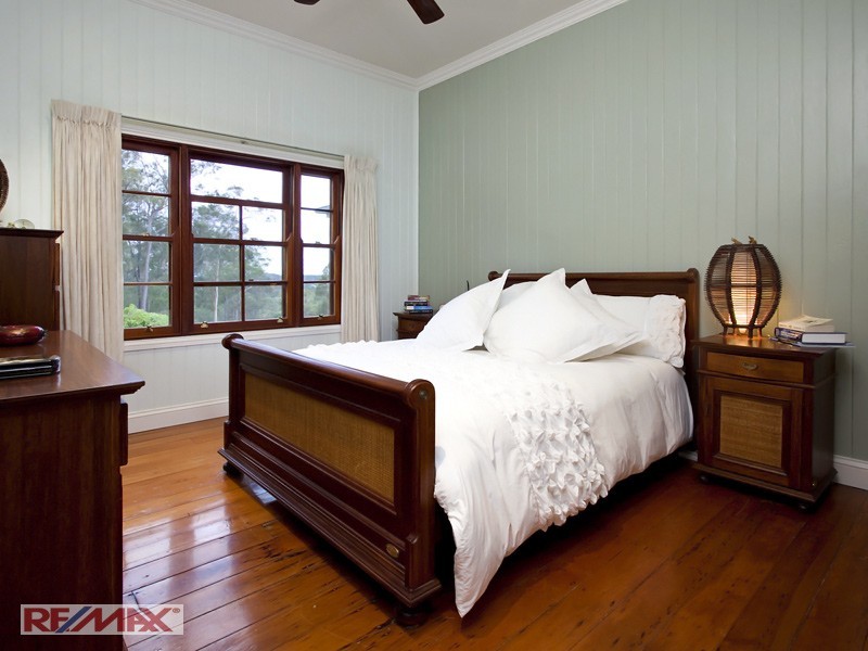 Clear Mountain QLD 4500