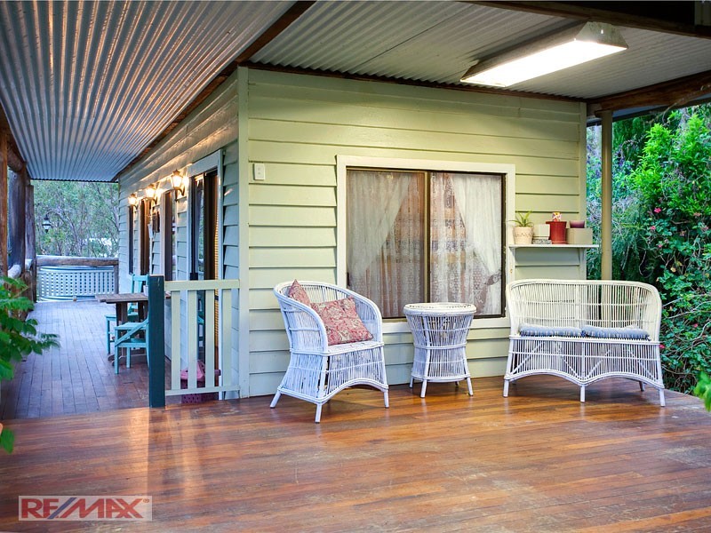 Clear Mountain QLD 4500