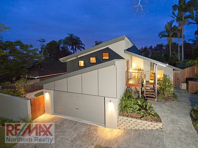 7 Janus Court, Eatons Hill QLD 4037