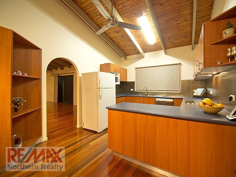 7 Janus Court, Eatons Hill QLD 4037