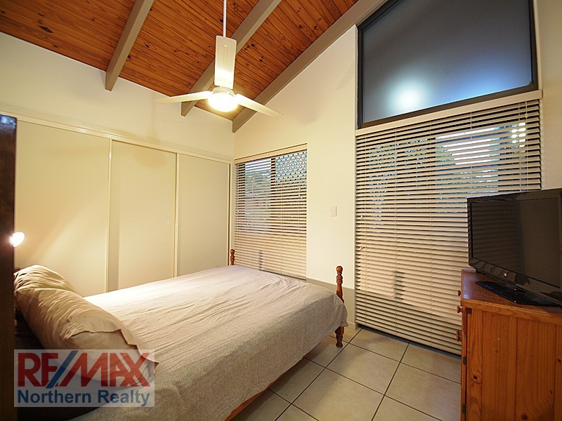7 Janus Court, Eatons Hill QLD 4037