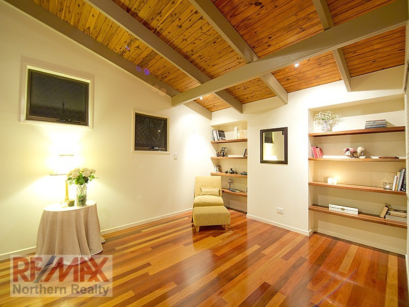 7 Janus Court, Eatons Hill QLD 4037