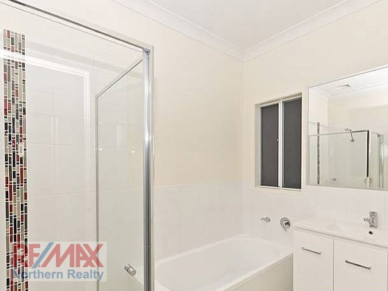 9 Melia Court, Eatons Hill QLD 4037