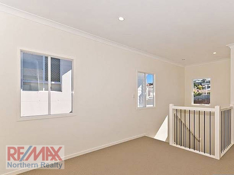 9 Melia Court, Eatons Hill QLD 4037