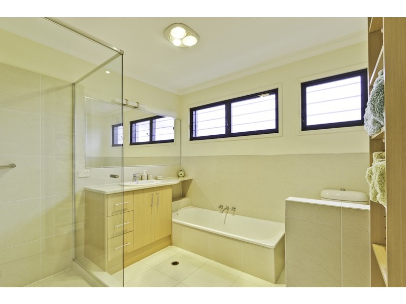 32 Tepequar Dr, Maroochydore QLD 4558
