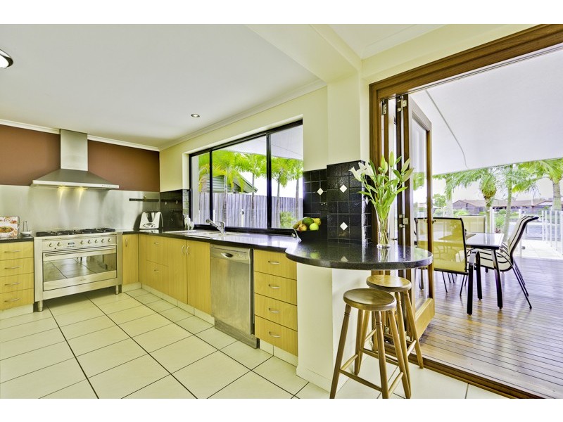 32 Tepequar Dr, Maroochydore QLD 4558