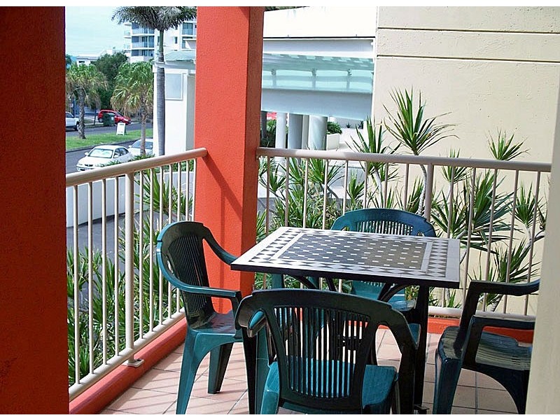 4/60 Sixth Avenue, Maroochydore QLD 4558