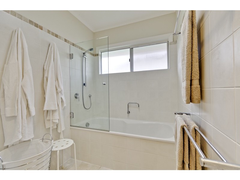 56 Araluen St, Kedron QLD 4031