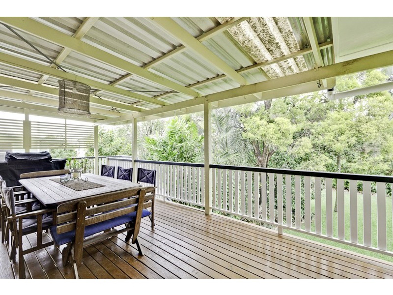 56 Araluen St, Kedron QLD 4031