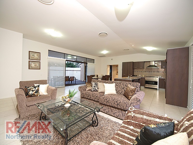 Warner QLD 4500