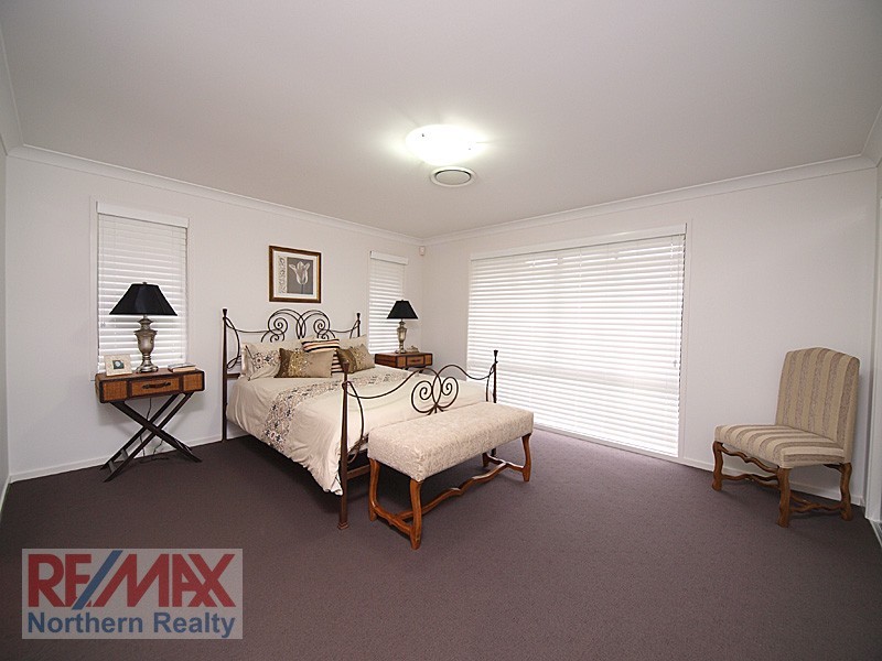 Warner QLD 4500