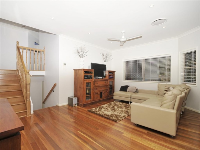 46 Snow Wood Drive, Eatons Hill QLD 4037