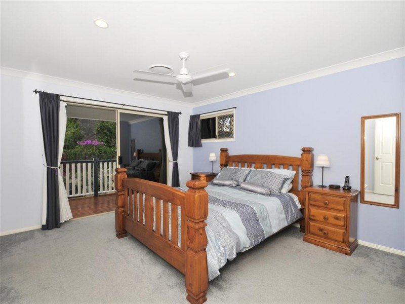46 Snow Wood Drive, Eatons Hill QLD 4037