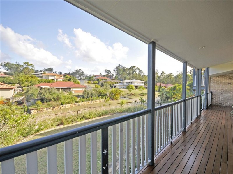 46 Snow Wood Drive, Eatons Hill QLD 4037