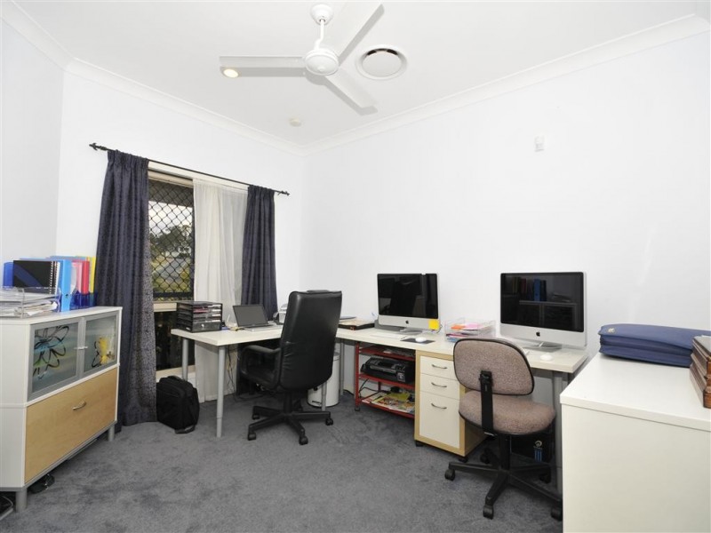 46 Snow Wood Drive, Eatons Hill QLD 4037