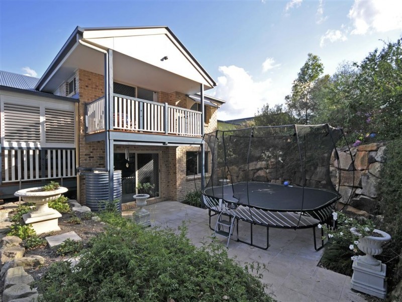 46 Snow Wood Drive, Eatons Hill QLD 4037