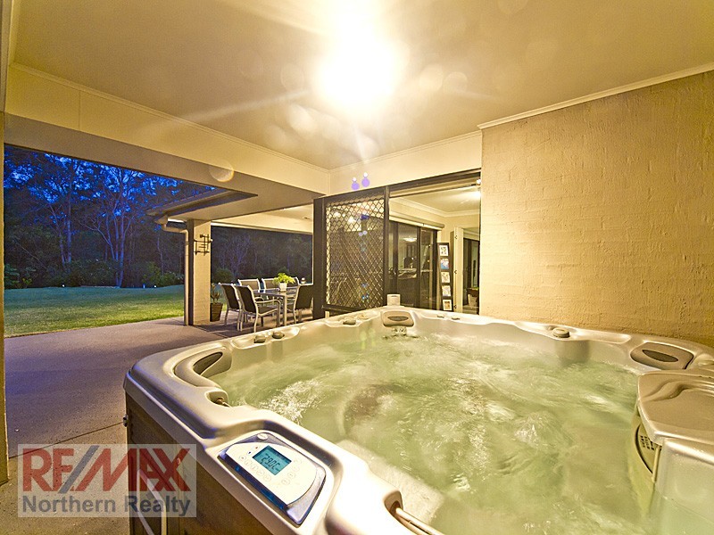 7 Colin Place, Cashmere QLD 4500