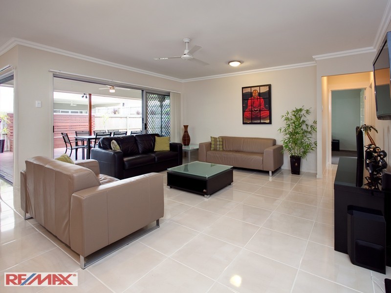 56  Swan Parade, Warner QLD 4500