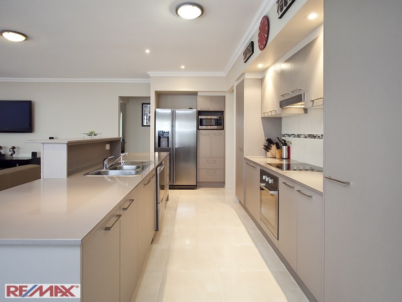 56  Swan Parade, Warner QLD 4500