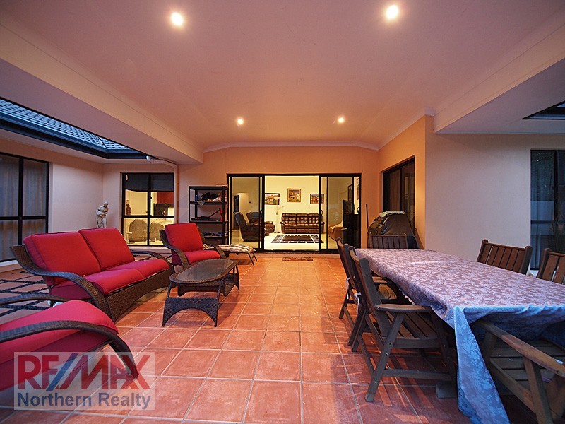 11 Laceflower Crescent, Eatons Hill QLD 4037