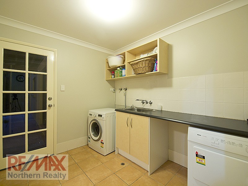 11 Tinaroo Court, Albany Creek QLD 4035