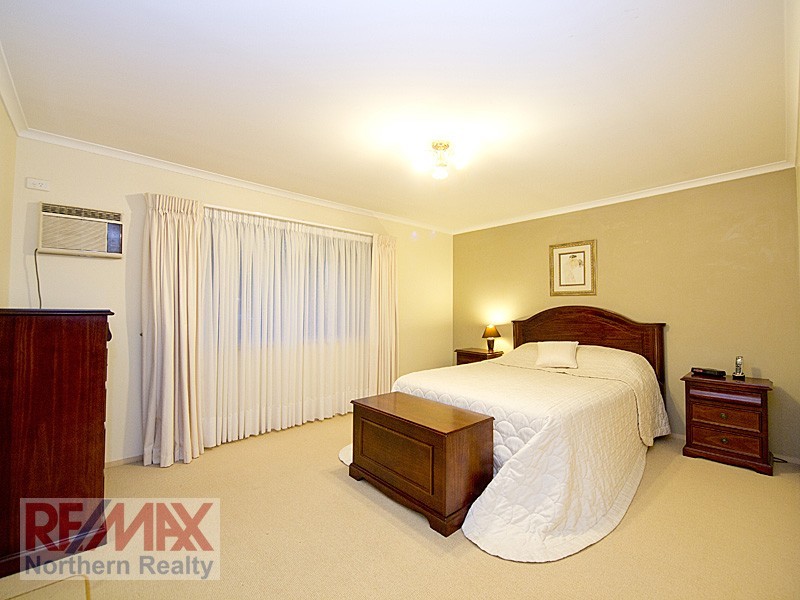 8 Simpson Court, Albany Creek QLD 4035