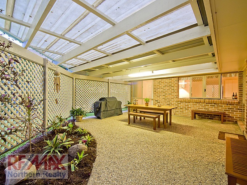 8 Simpson Court, Albany Creek QLD 4035