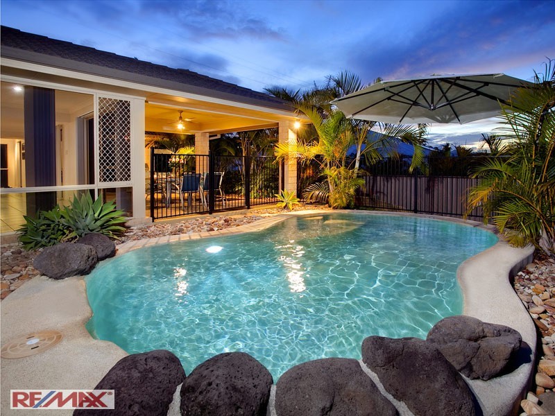 32 Tosca St, Cashmere QLD 4500