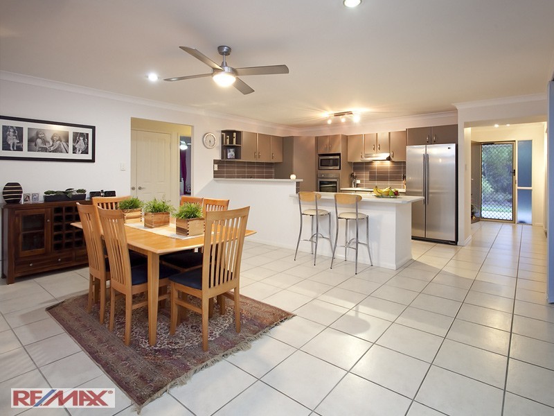 32 Tosca St, Cashmere QLD 4500