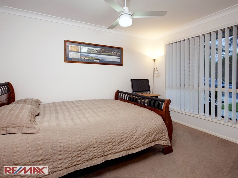 32 Tosca St, Cashmere QLD 4500