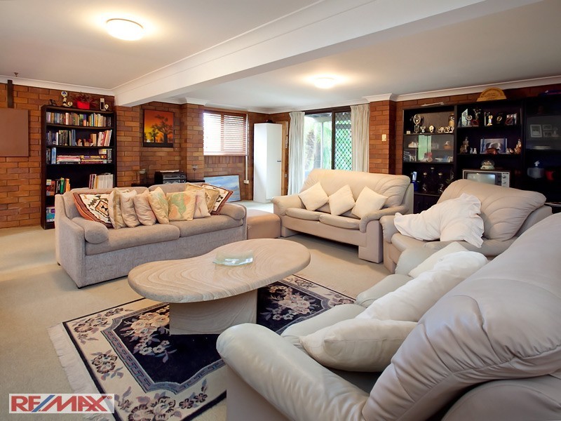 15 Dunaway Street, Mcdowall QLD 4053