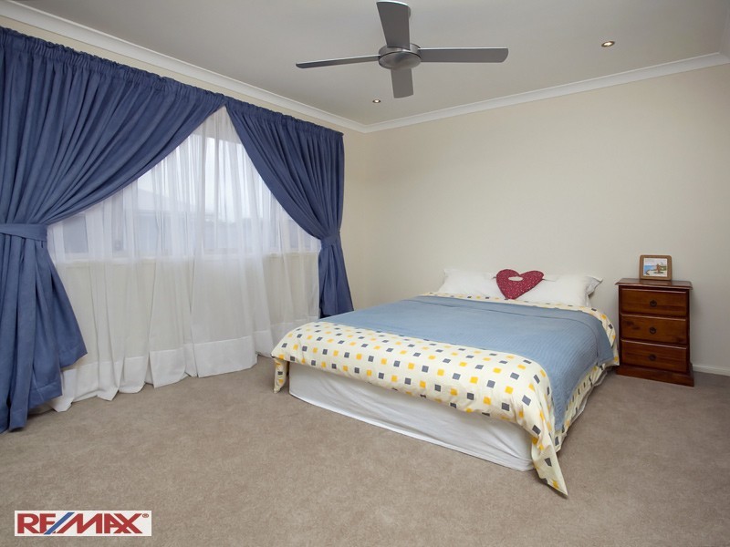16 Ladbroke Close, Carseldine QLD 4034