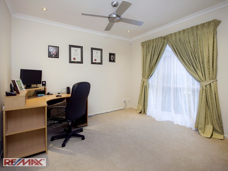 16 Ladbroke Close, Carseldine QLD 4034