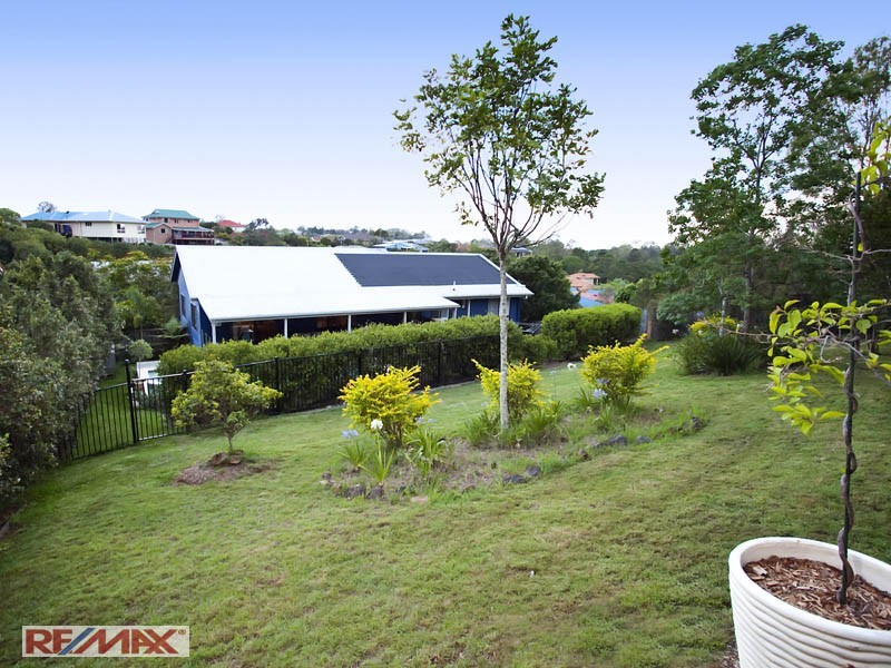 10 Midson St, Petrie QLD 4502